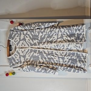 ⭐️Kasper cream gray metallic blue threading long line cardigan